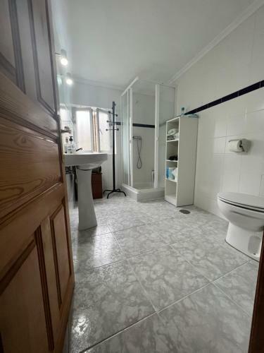 Casa En Trece�o 5 Dormitorios Y 2 Plantas