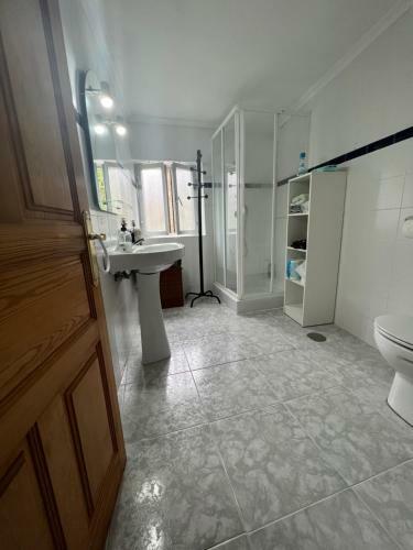 Casa En Trece�o 5 Dormitorios Y 2 Plantas