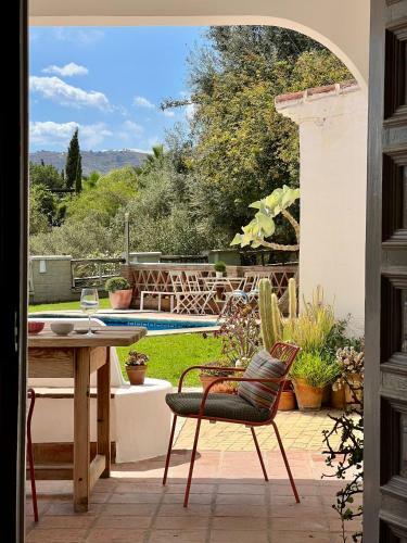 Villa La Higuera