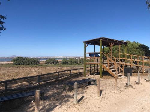 �mplio Apartamento Playa La Mata Torrevieja