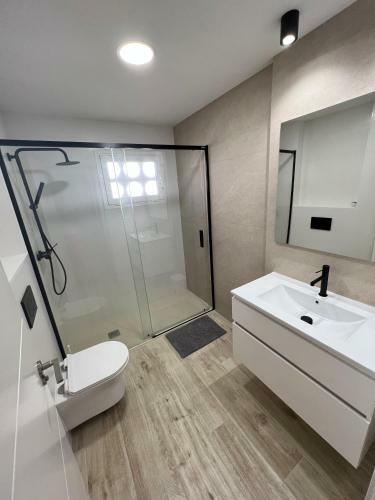 �mplio Apartamento Playa La Mata Torrevieja