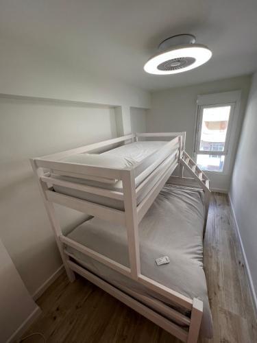�mplio Apartamento Playa La Mata Torrevieja
