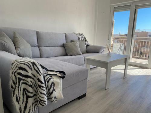 Apartment To 100m Of The Beach