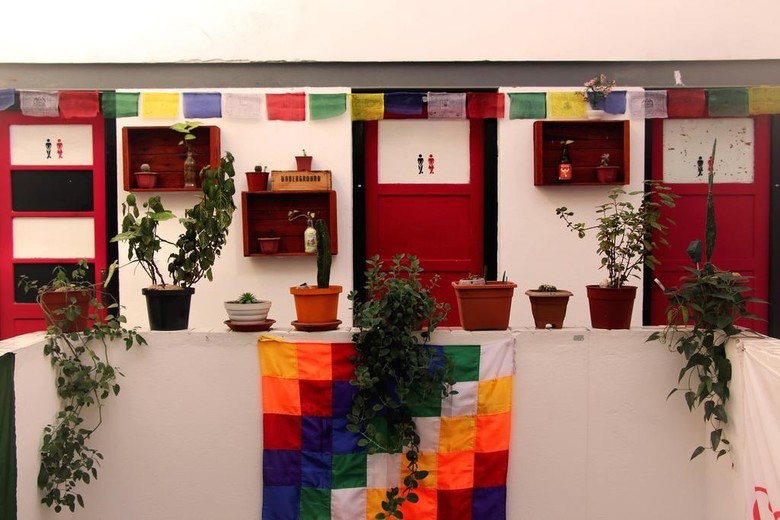 Hostal Contraluz Art Hostel