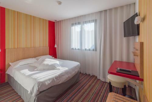 Hotel Logis Du Cavier