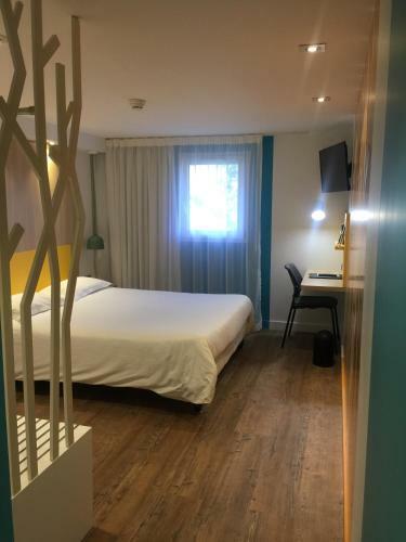 Hotel Logis Du Cavier