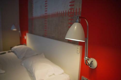Hotel Logis Du Cavier