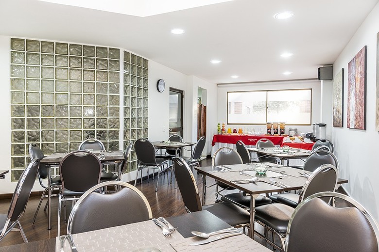 Apartamento Travelers Fontana Plaza