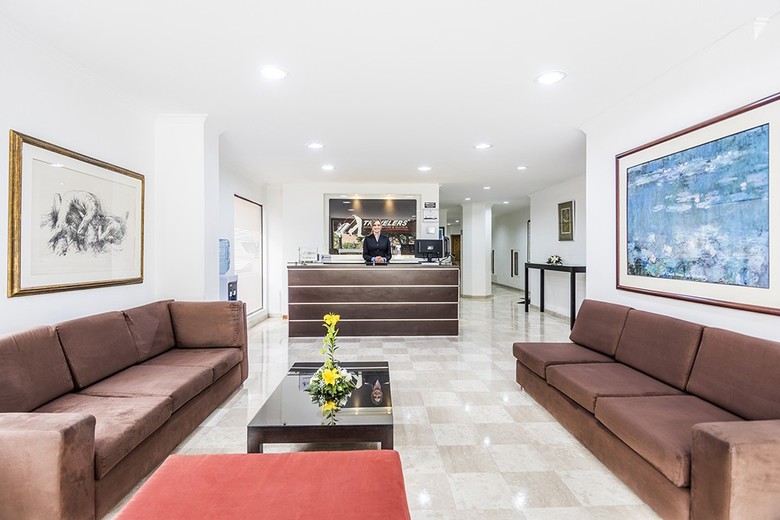 Apartamento Travelers Fontana Plaza