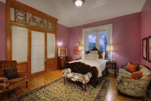Royal Elizabeth Bed & Breakfast