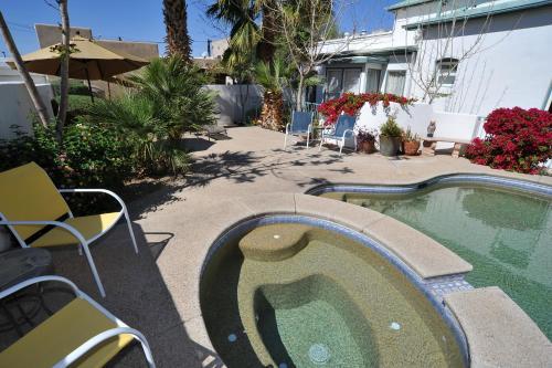 Royal Elizabeth Bed & Breakfast