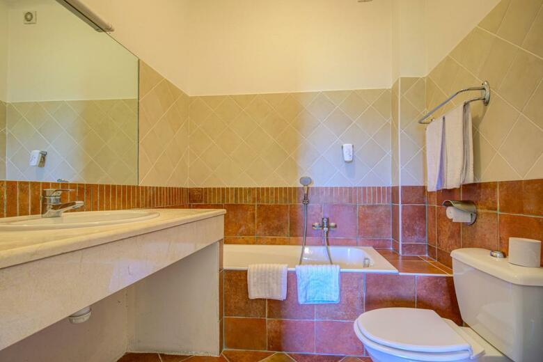 Hotel H�tel De La Corniche