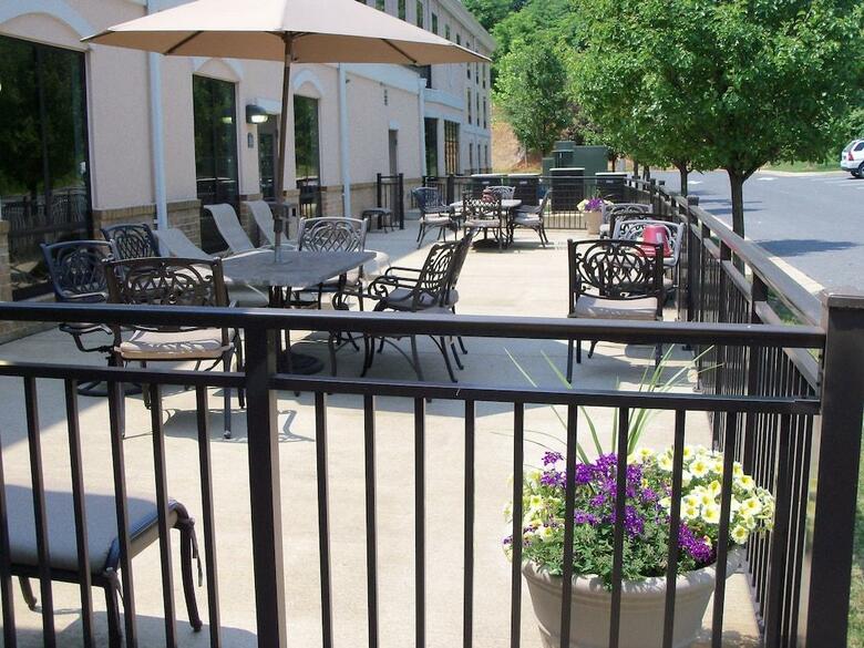 Hotel Holiday Inn Express And Suites Winchester
