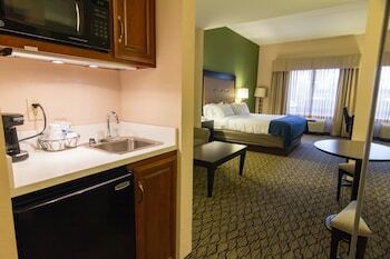 Hotel Holiday Inn Express And Suites Winchester