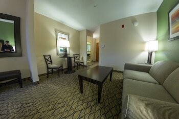 Hotel Holiday Inn Express And Suites Winchester