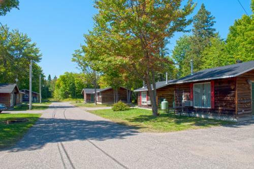 Glenview Cottages