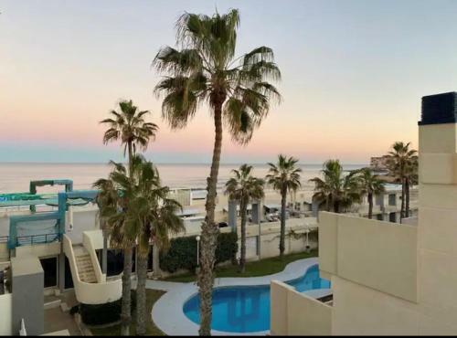 Apartamento Torrevieja La Mata Primera L�nea Playa