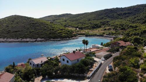 Apartments Uskok