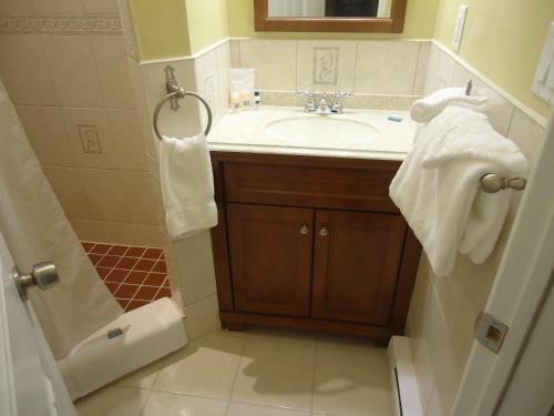Posada Bayside Inn & Waterfront Suites