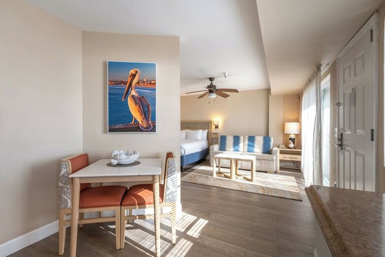 Hotel Southern California Beach Club