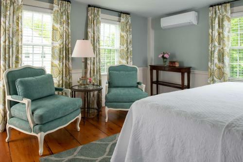 The Blushing Oyster Bed & Breakfast