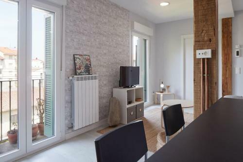 Apartamento Earra - Casa Fabiola, Centro Y A 2 Min de La Playa