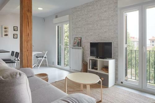 Apartamento Earra - Casa Fabiola, Centro Y A 2 Min de La Playa