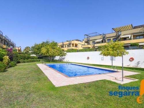 Casa El Vendrell, 3 Dormitorios, 6 Personas - Es-320-4