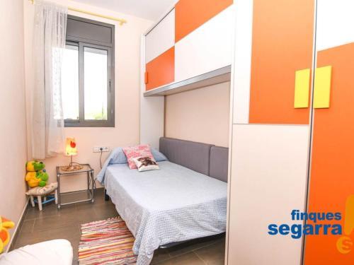 Casa El Vendrell, 3 Dormitorios, 6 Personas - Es-320-4