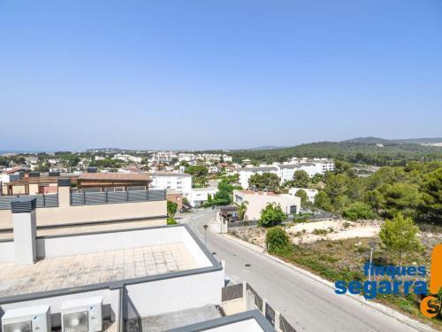 Casa El Vendrell, 3 Dormitorios, 6 Personas - Es-320-4