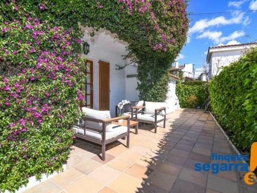 Casa El Vendrell, 4 Dormitorios, 8 Personas - Es-320-3