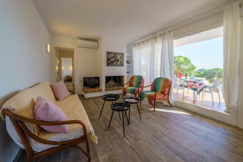 Sea Breeze Lux House - Private Pool & Aircon