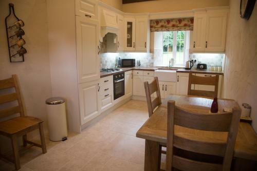 Apartamento Ardagh Suites Self Catering