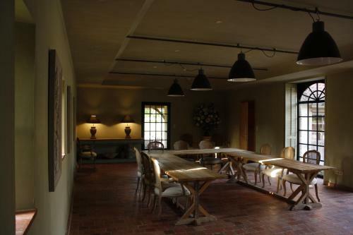 B&B Kasteelhoeve De Kerckhem