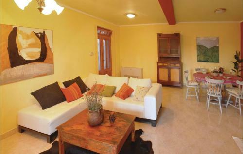 Holiday Home Gondolici Cr