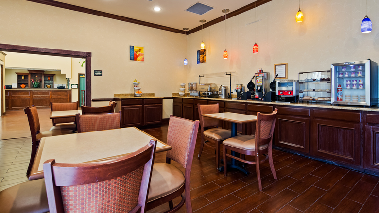 Hotel Best Western Plus First Coast Inn And Suites