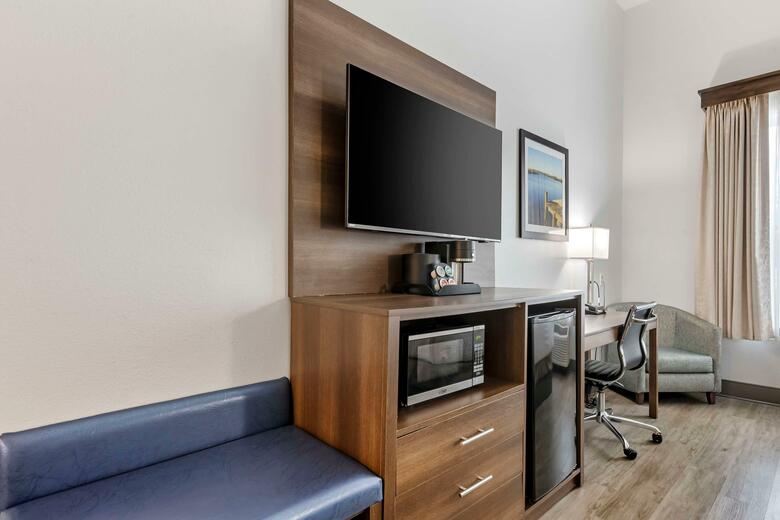 Hotel Best Western Plus First Coast Inn And Suites