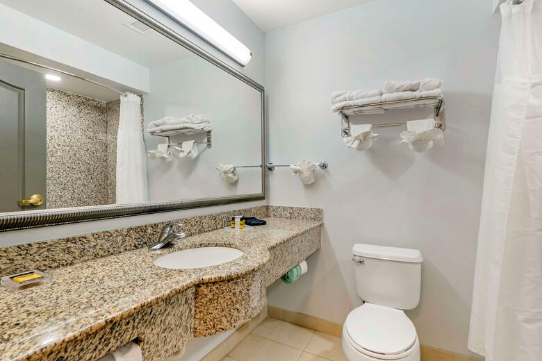 Hotel Best Western Plus First Coast Inn And Suites