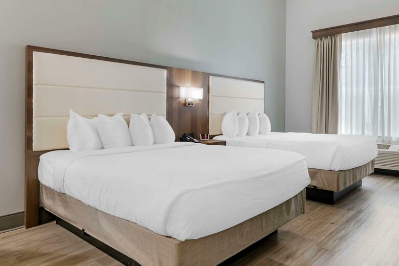 Hotel Best Western Plus First Coast Inn And Suites