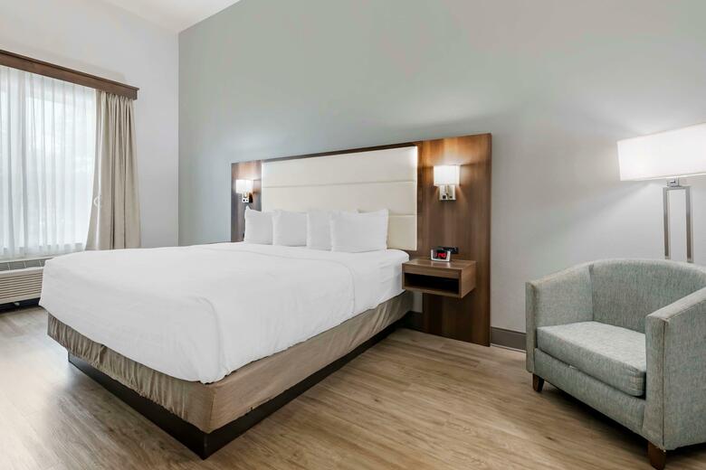 Hotel Best Western Plus First Coast Inn And Suites