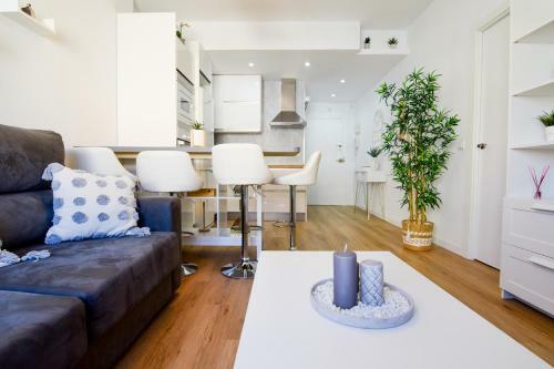 Torremolinos. Plaza de Andaluc�a Apartment