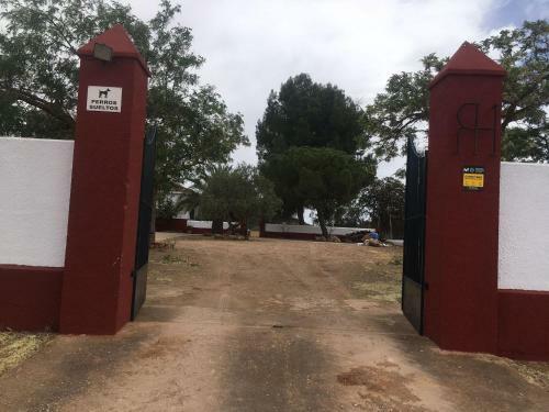 Cortijo de Lorente Alojamiento Tur�stico Rural -teba -malaga