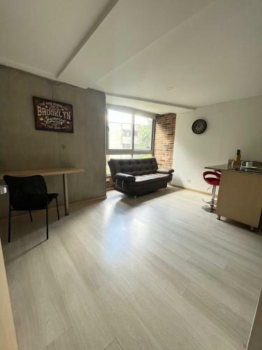 Centrally Located Amazing Apartment In Laureles