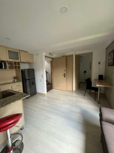 Centrally Located Amazing Apartment In Laureles