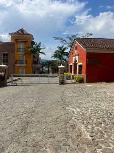 Villa Venecia Colonial