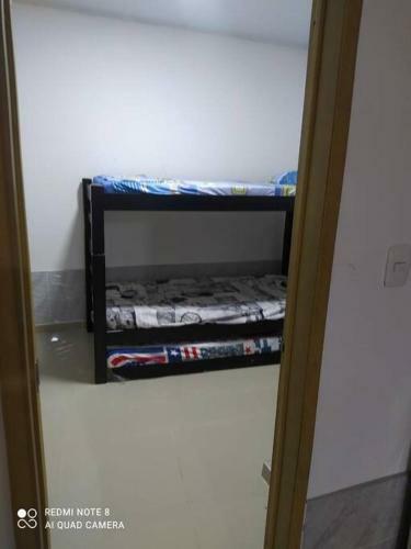 Tranquilo Y Comercial Apartamento