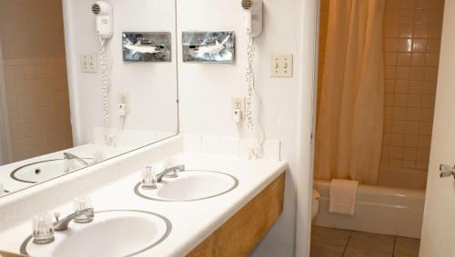Motel Wayfarer Inn