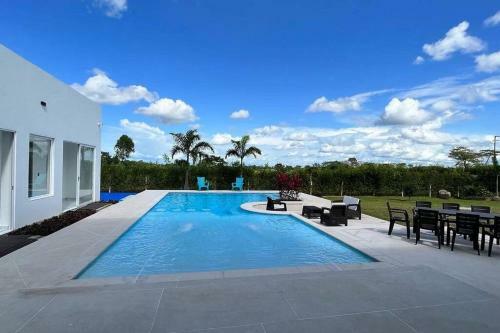 Mil�n Lugar Que Ofrece Tranquilidad Y Exclusividad