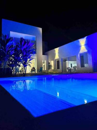 Mil�n Lugar Que Ofrece Tranquilidad Y Exclusividad