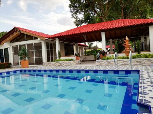 Caba�a Grande Campestre Apiay Villavicencio